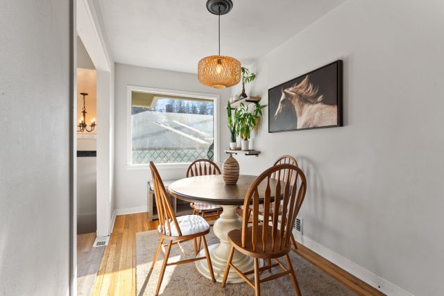 Inside-Spokane-SE-8