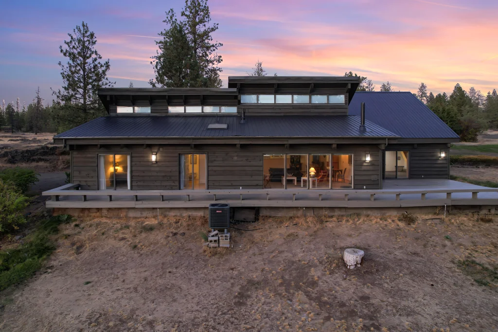 Inside-Spokane-Cheney Twilight-4