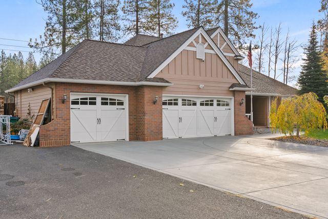 Inside-Spokane-McKinnon Exterior-4-new