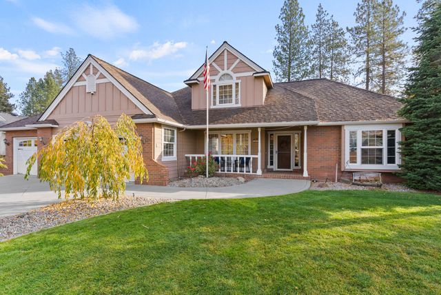 Inside-Spokane-McKinnon Exterior-5-new