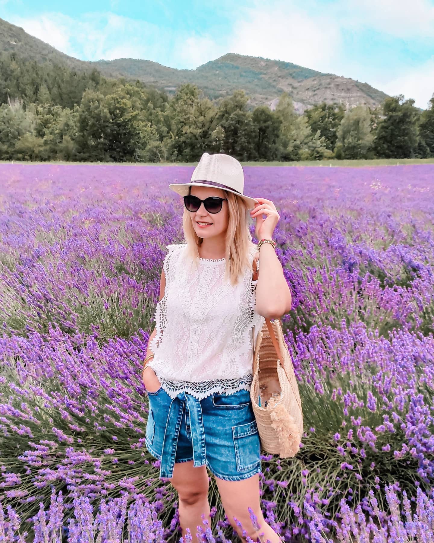 Instagram contest