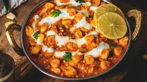 top prayagraj food influencers