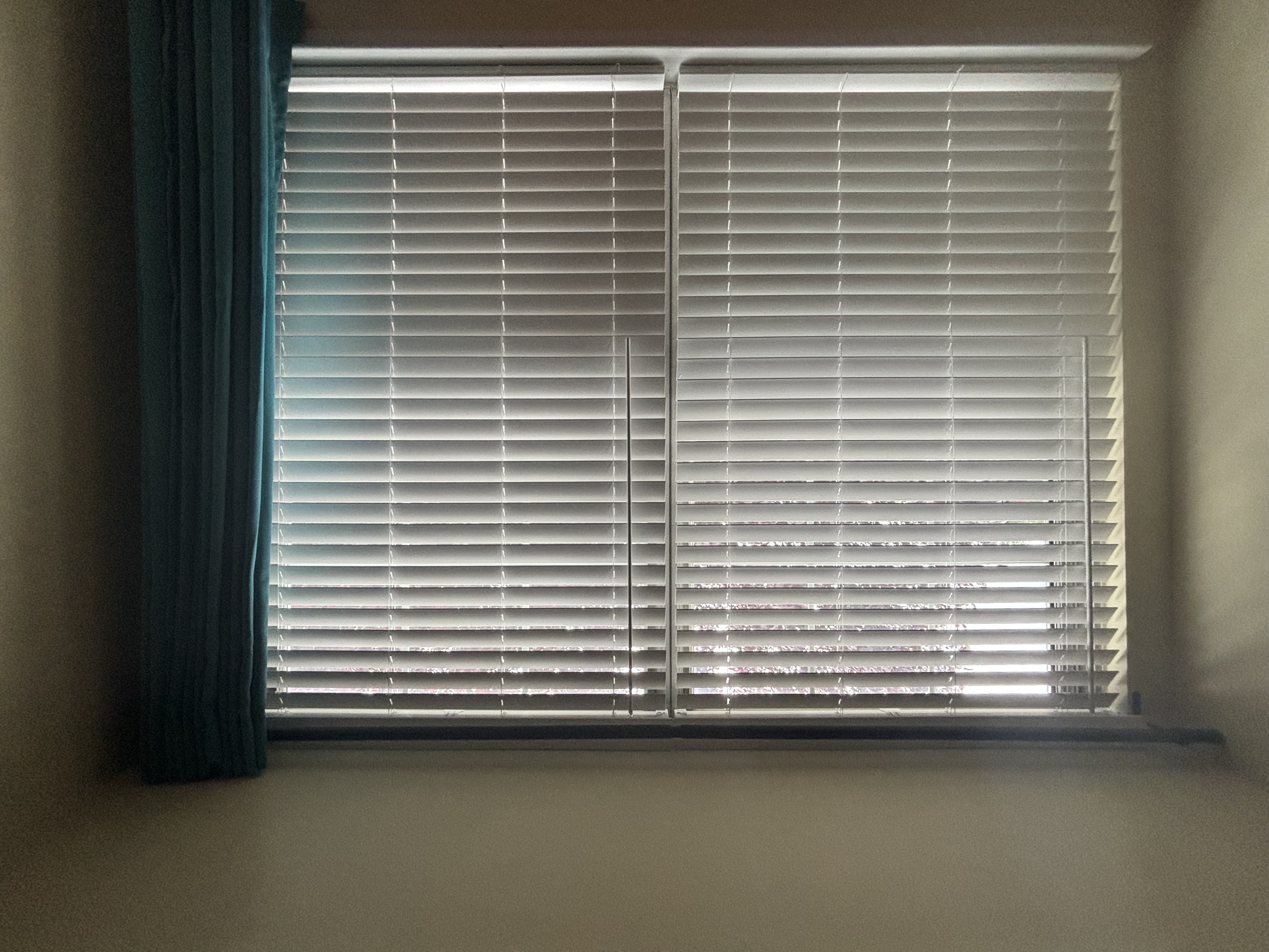 faux-wood installed in 19020