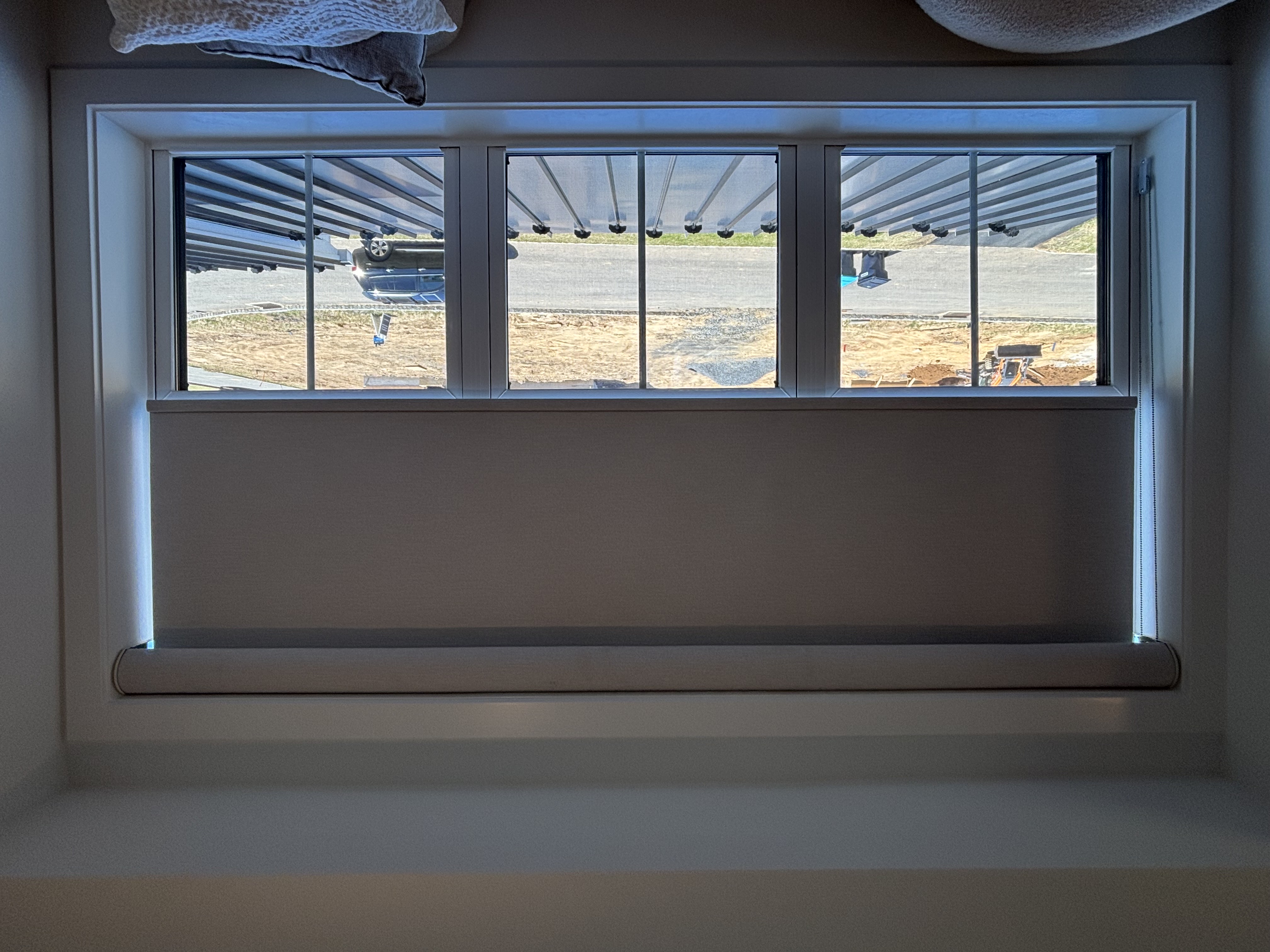 roller-shades installed in 18940