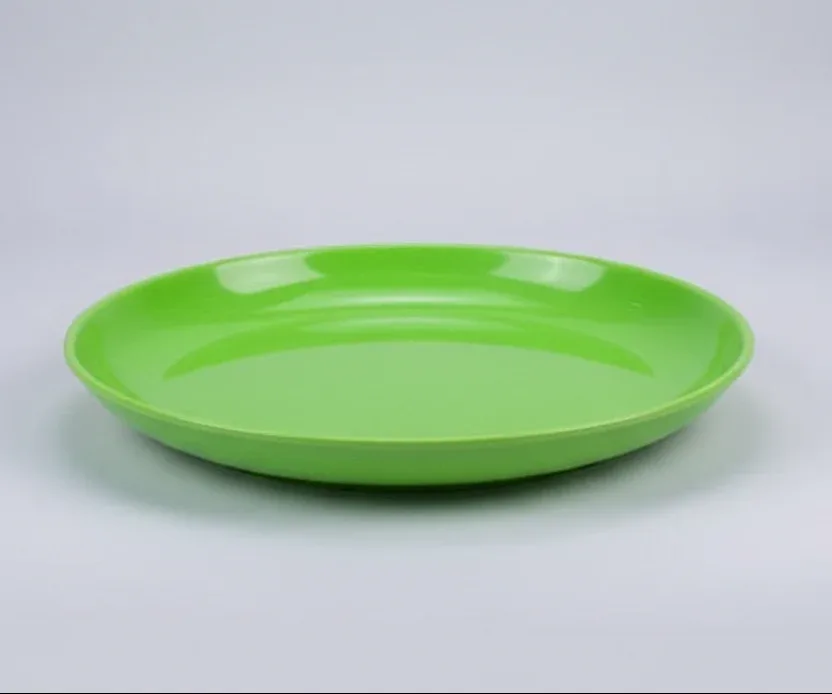 Assiette plate en mélamine verte