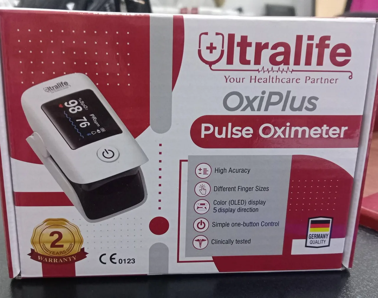 جهاز قياس نسبة الأكسجين في الدم Ultralife