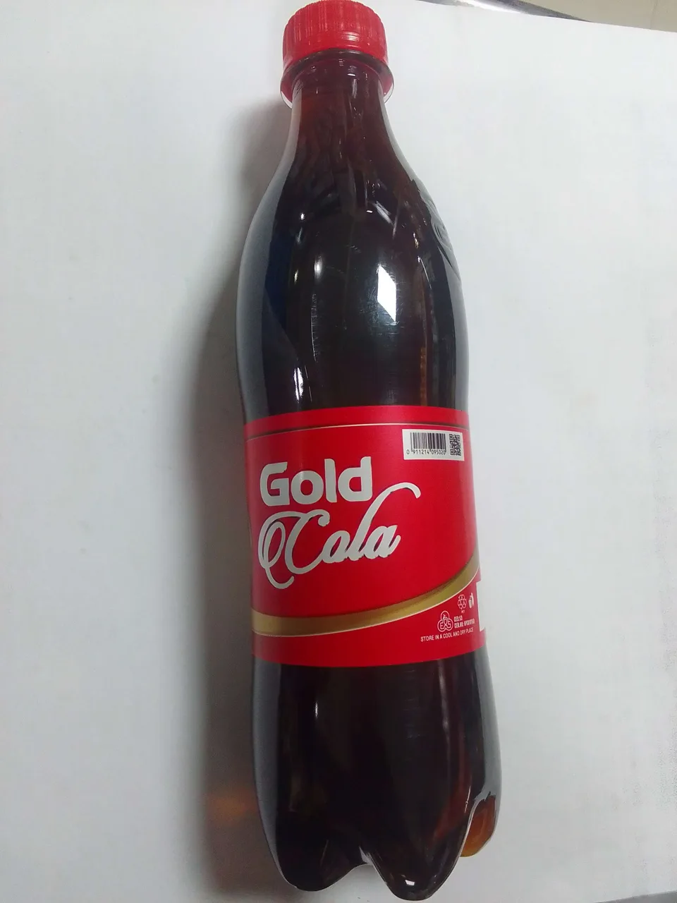 Gold cola soft drink, 500 ml