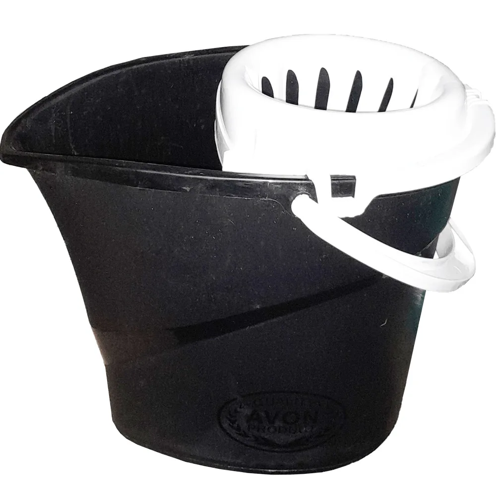 Mop bucket with wringer