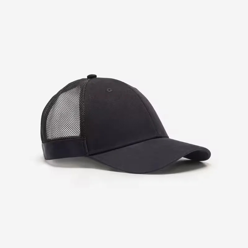 Domyos Breathable Fitness Cap, Black