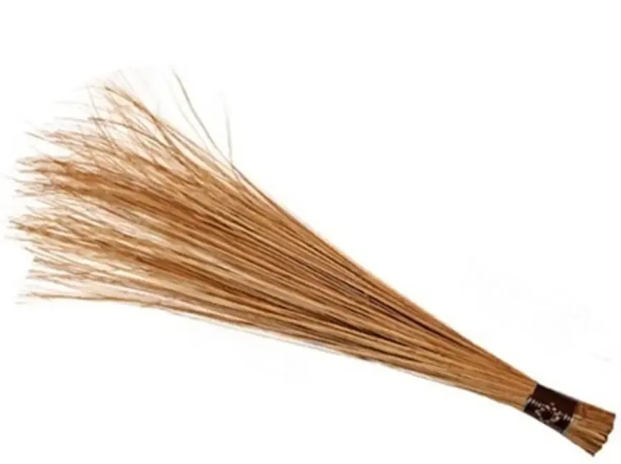 Makuti Broom, Large