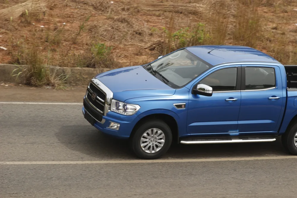 IVM Granite 4×4 double-cab pickup, petrol