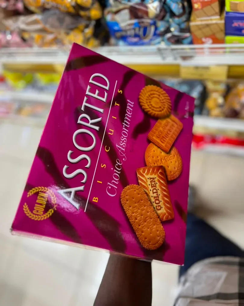 Golden Assorted Biscuits 1 kg