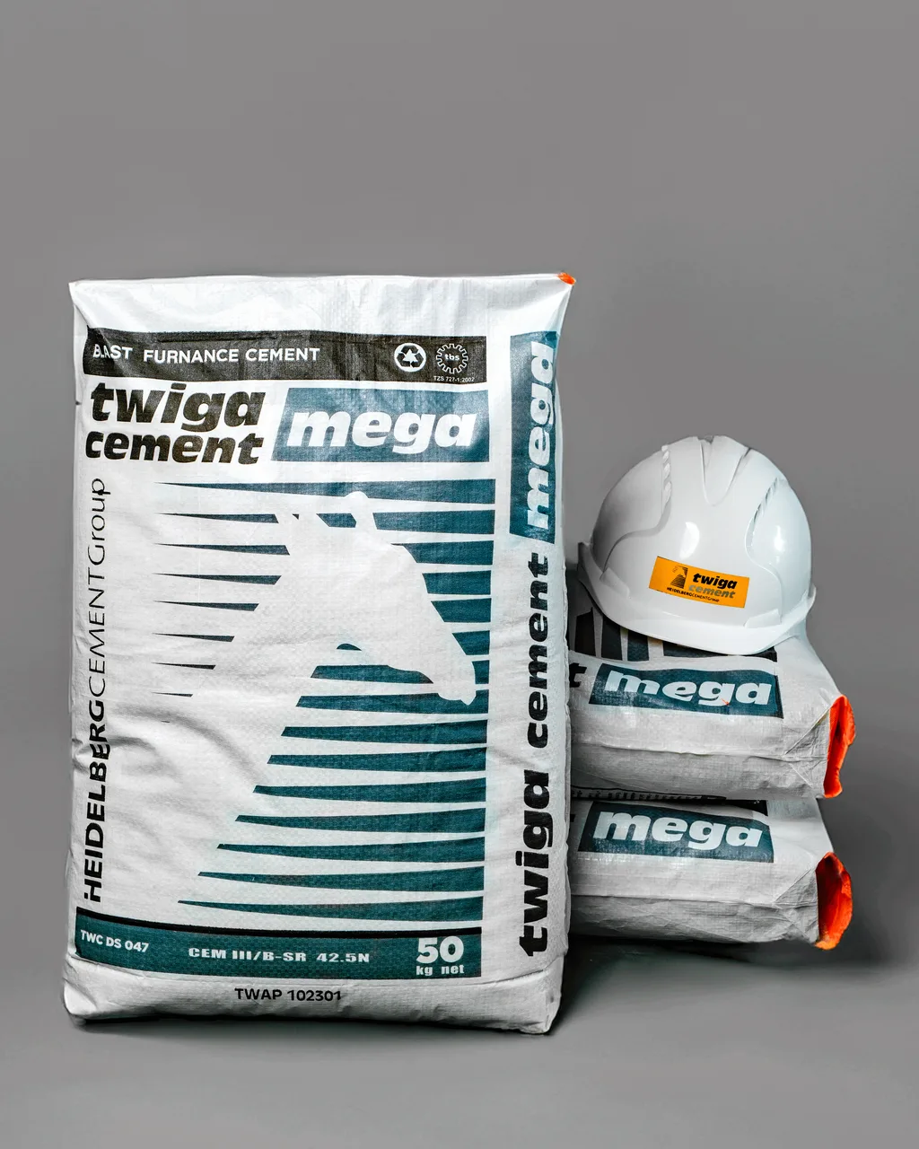 Twiga Mega slag cement CEM III/B-SR 42.5N, 50 kg bags