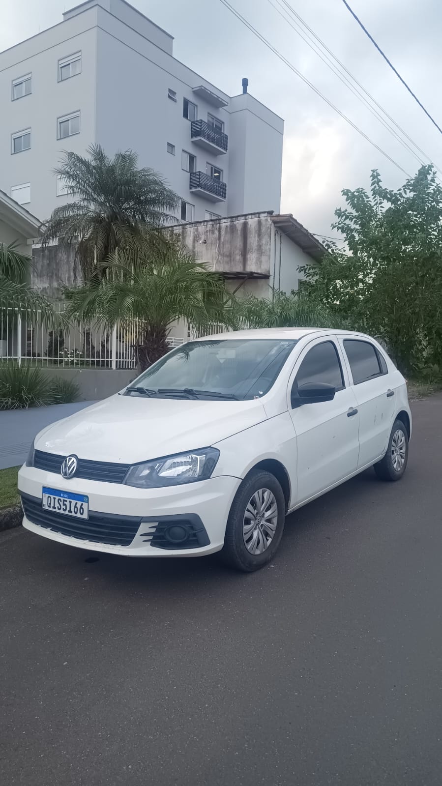 VW - VolksWagen Gol (novo) 1.0 Mi Total Flex 8V 4p - foto 1