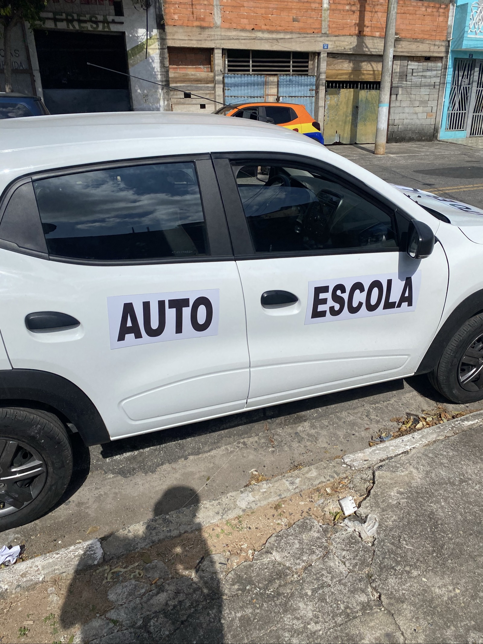 Renault Kwid ConnecTV 1.0 Flex 12V Mec. - foto 3
