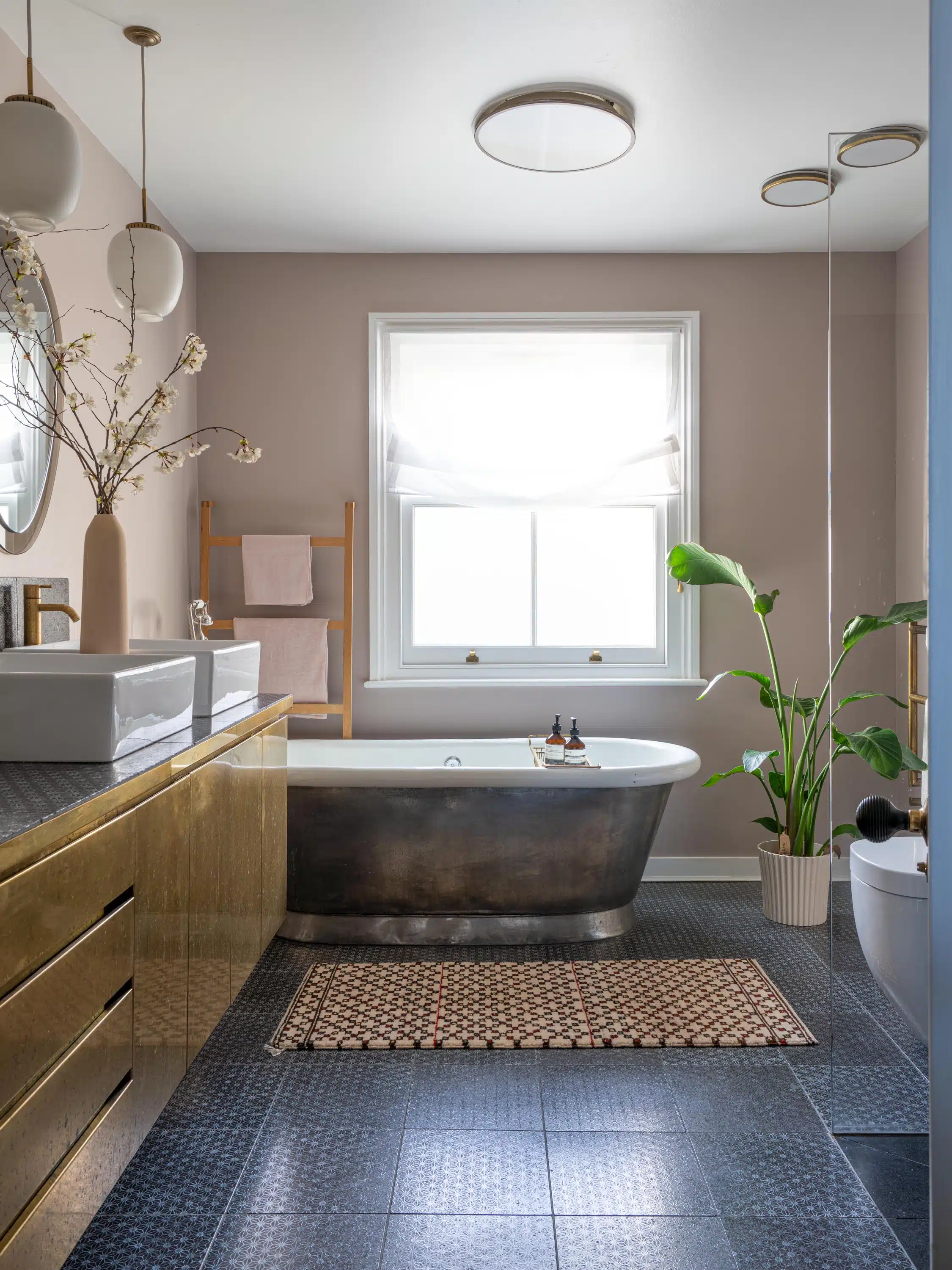 Anna Hannes - Bathroom Portfolio Image 1