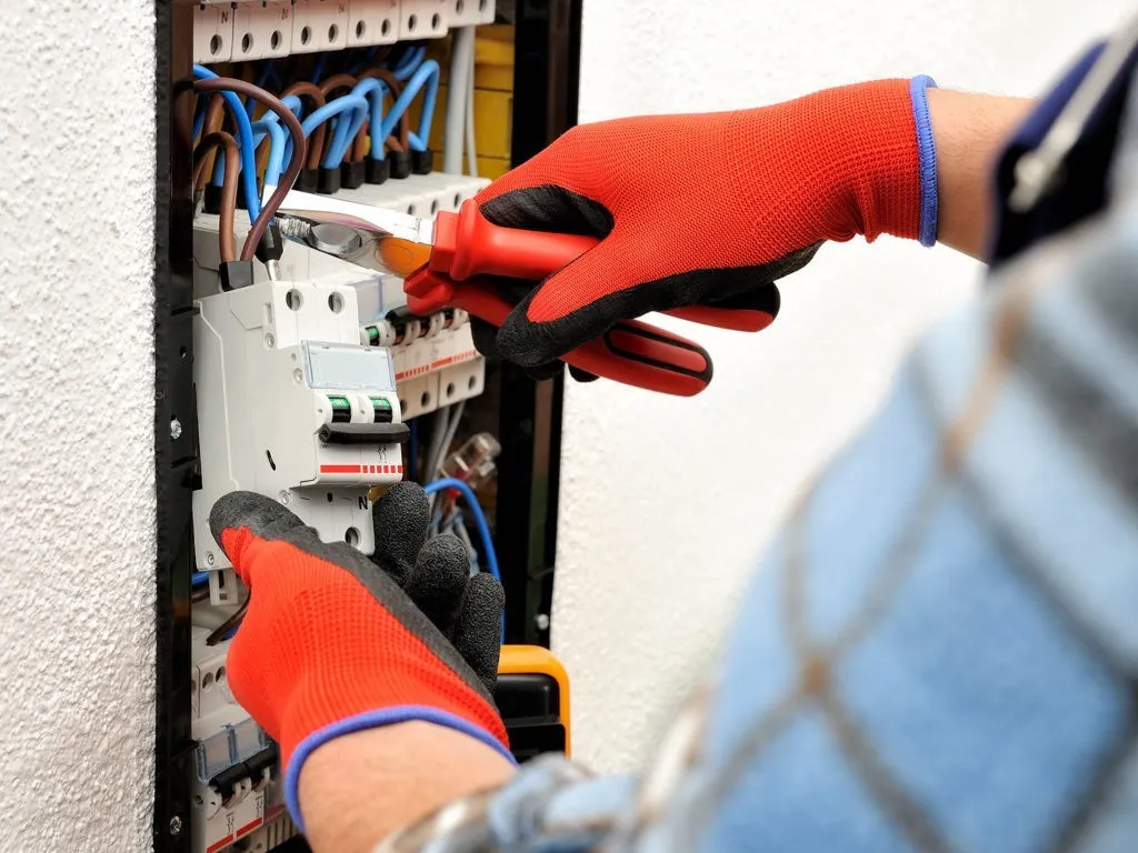 Top 5 Electrical Safety Tips for Homeowners