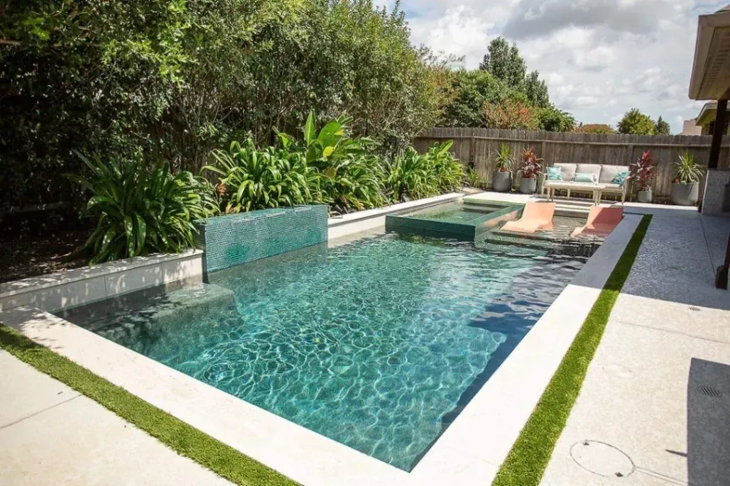 How to Choose the Right Pool Filter for Your Needs