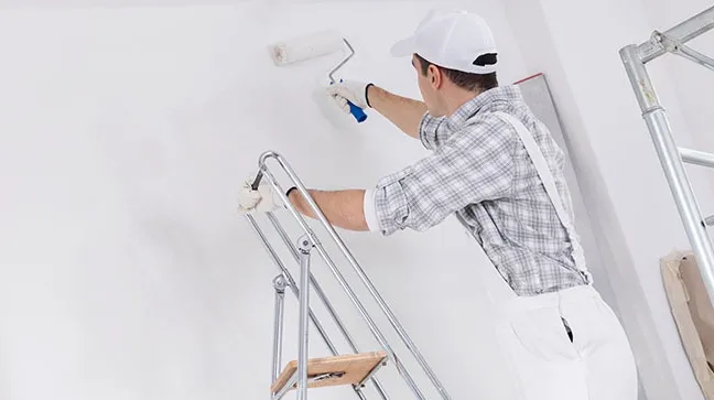 DIY Holiday Painting Projects for a Festive Touch