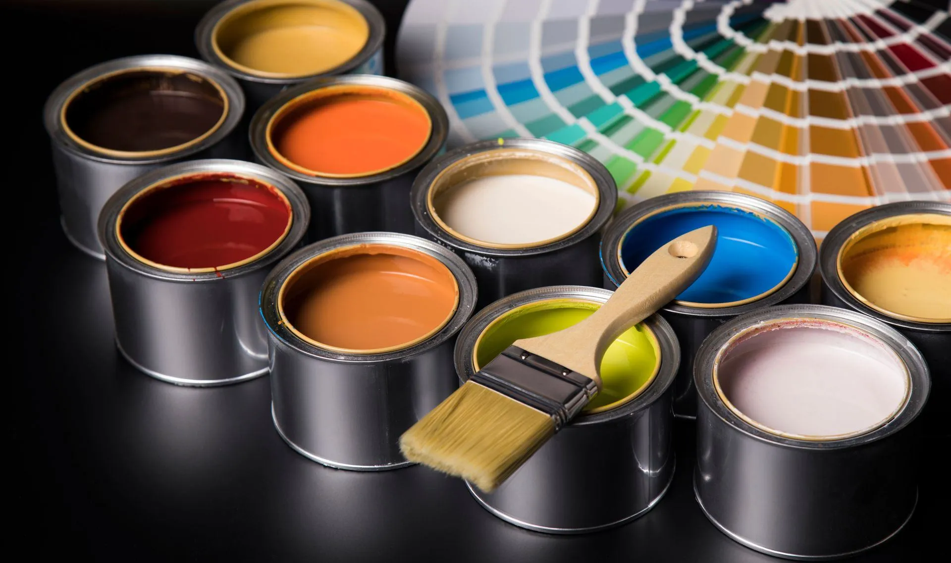 The Benefits of Using Non-Toxic Paints This Season