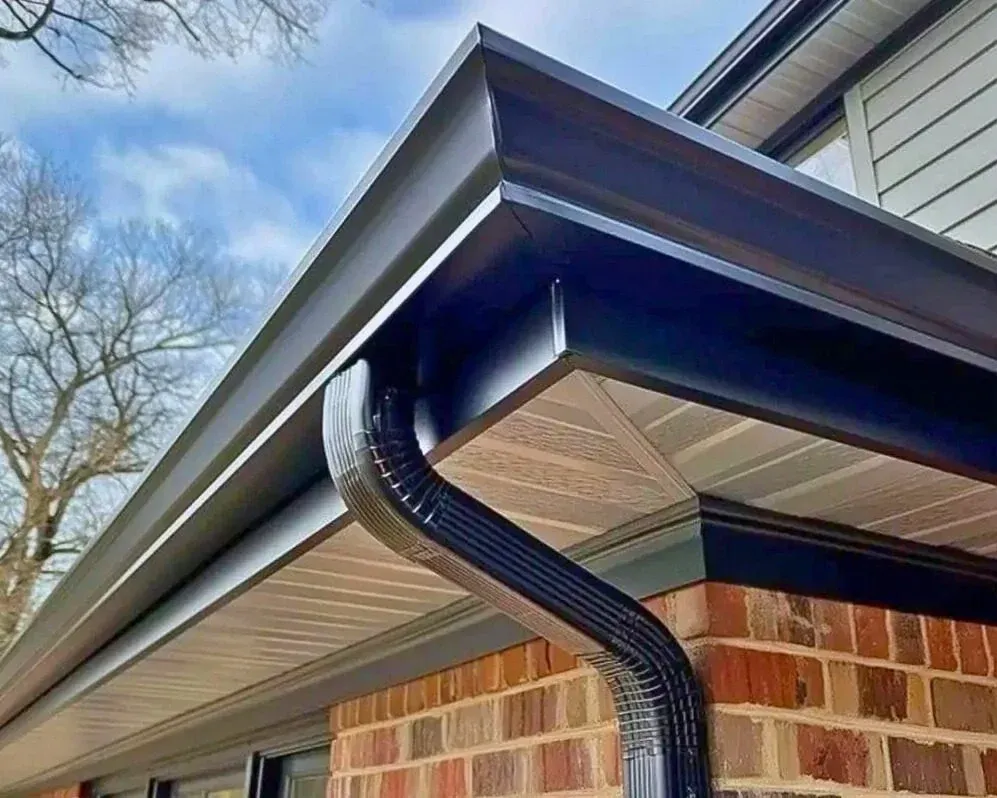 Advanced Gutter Installation and Structural Moisture Control