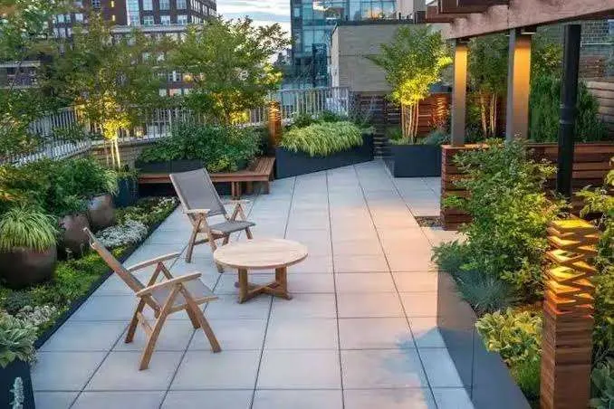 Premium Seasonal Landscape Management & Arboricultural Care