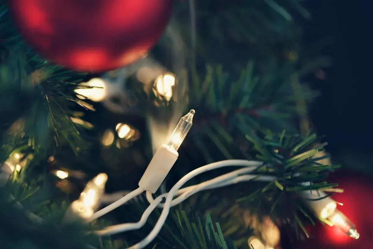 Top 10 Holiday Electrical Safety Tips