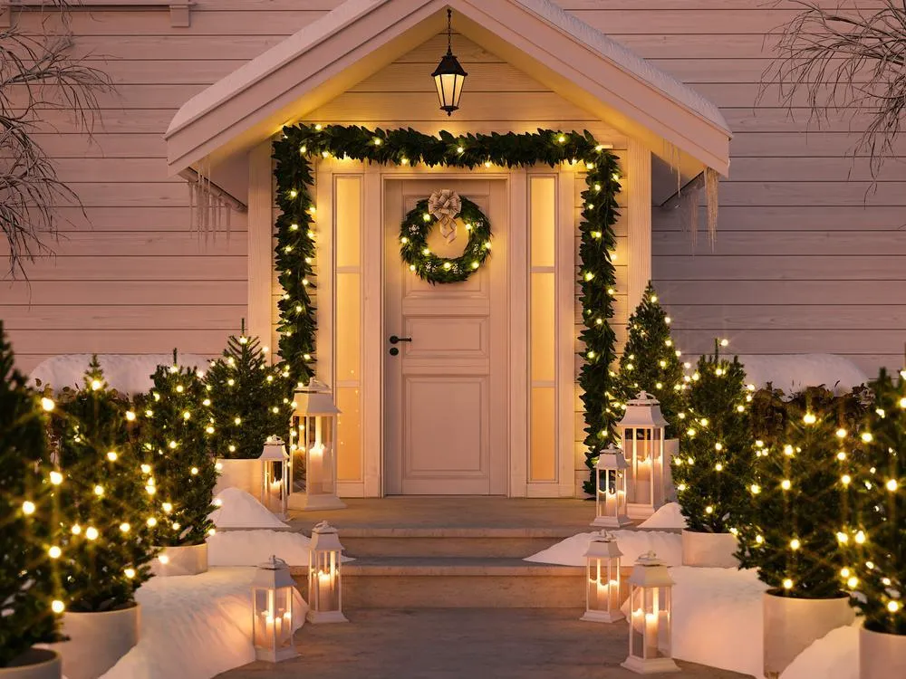 How to Safely Decorate with Holiday Lights
