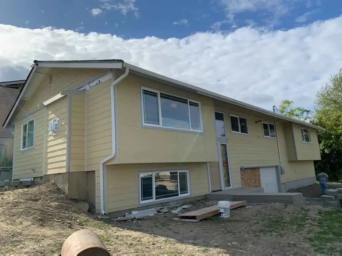 Choosing fiber cement and vinyl siding depends on your priorities and circumstances