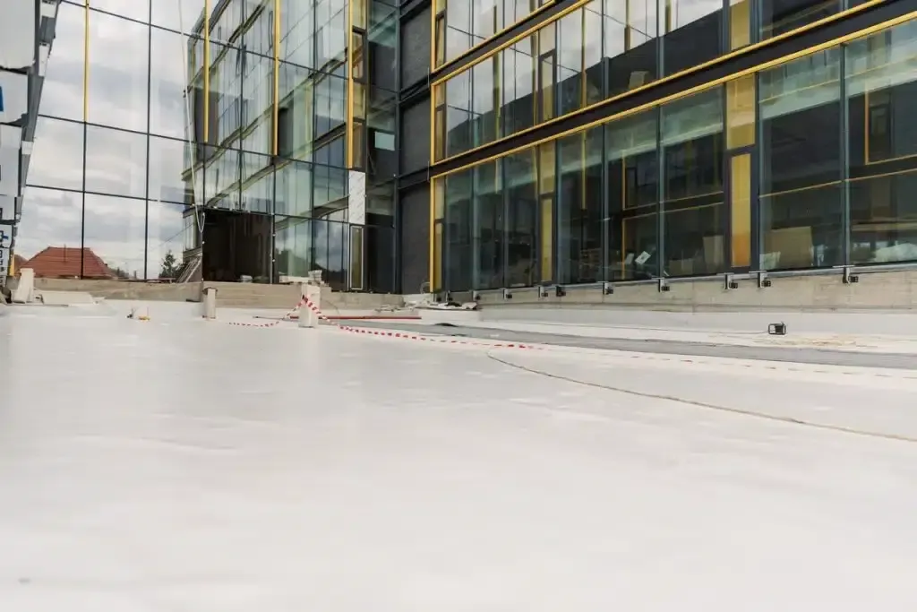 Single-Ply Roofing: Applications, Key Considerations & More!