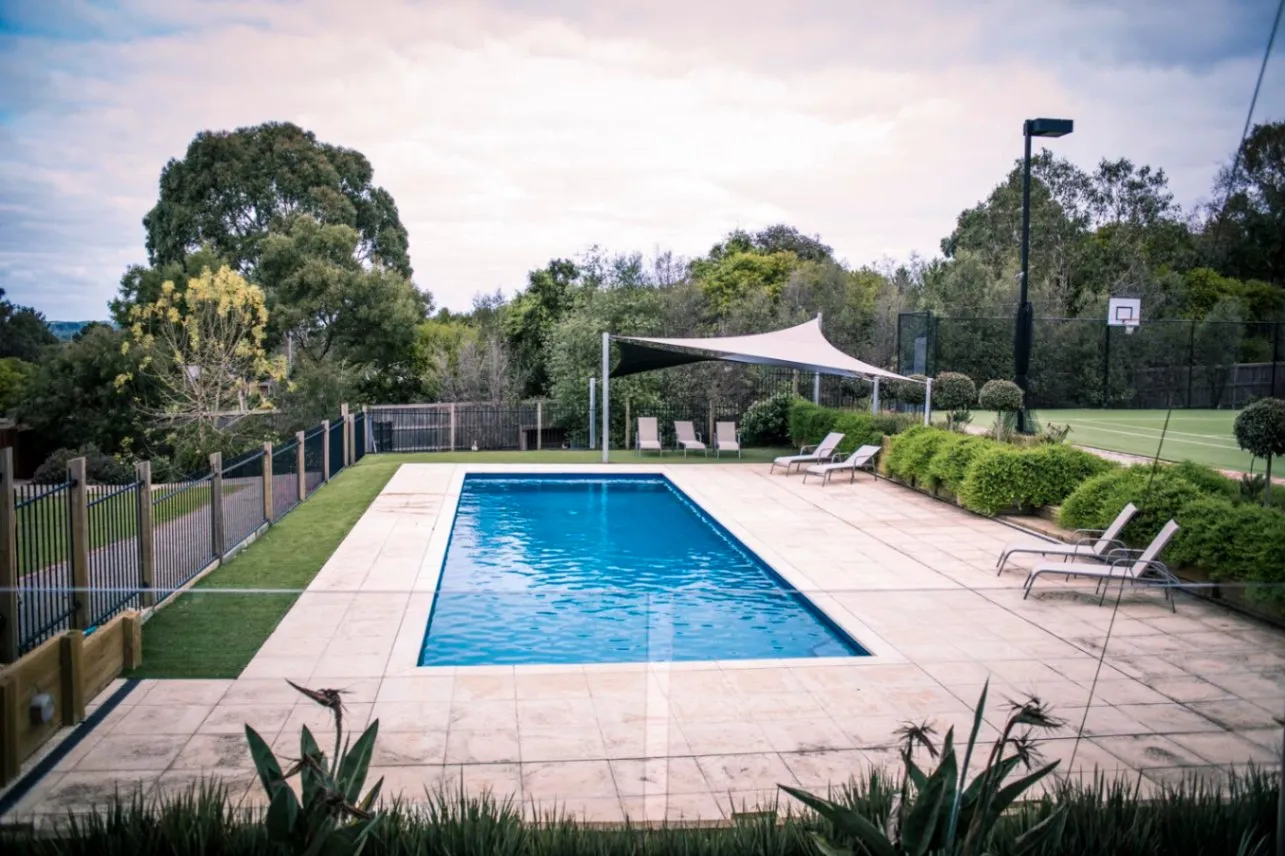 Innovative Pool Designs for Modern Homes