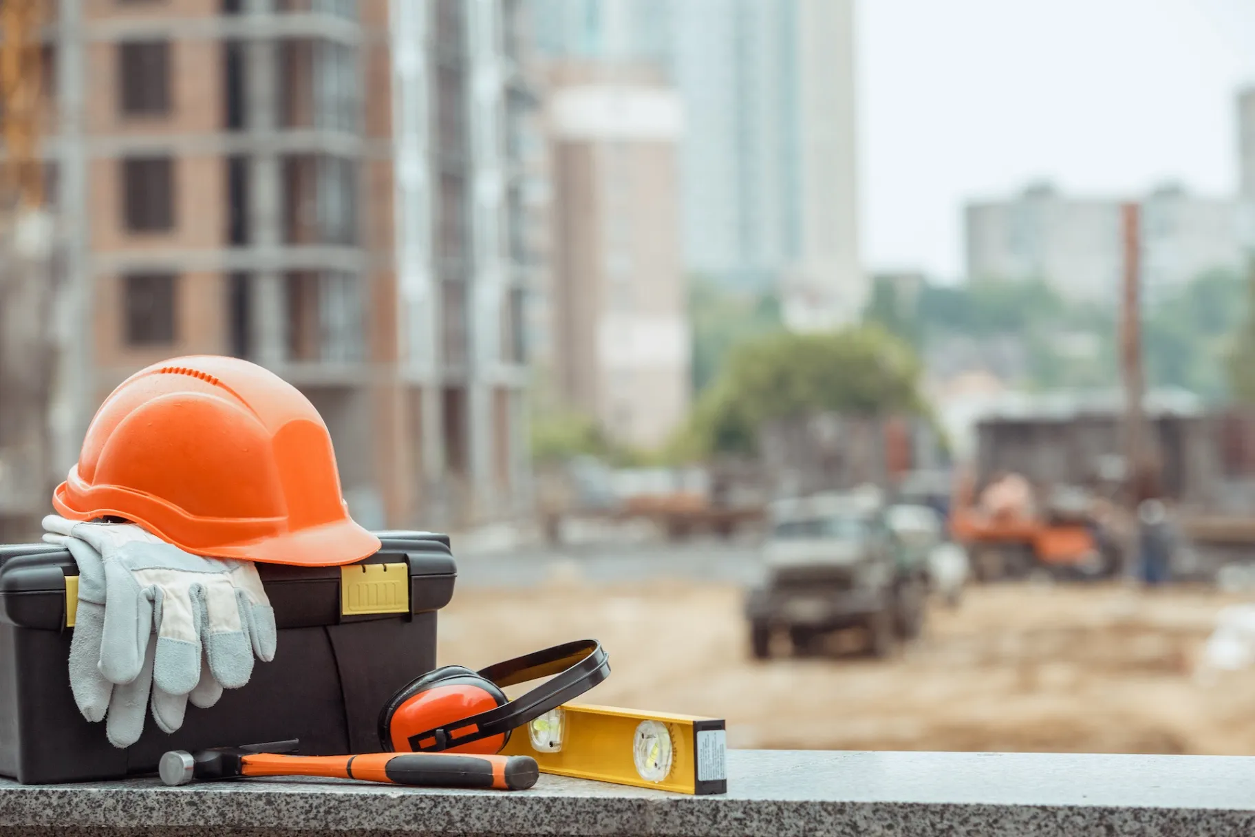 How to Choose the Right Residential Construction Company in August