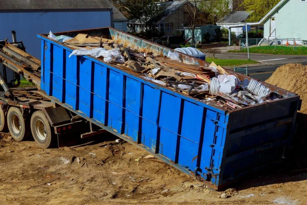 The Benefits of Renting a Dumpster for Your Home Renovation