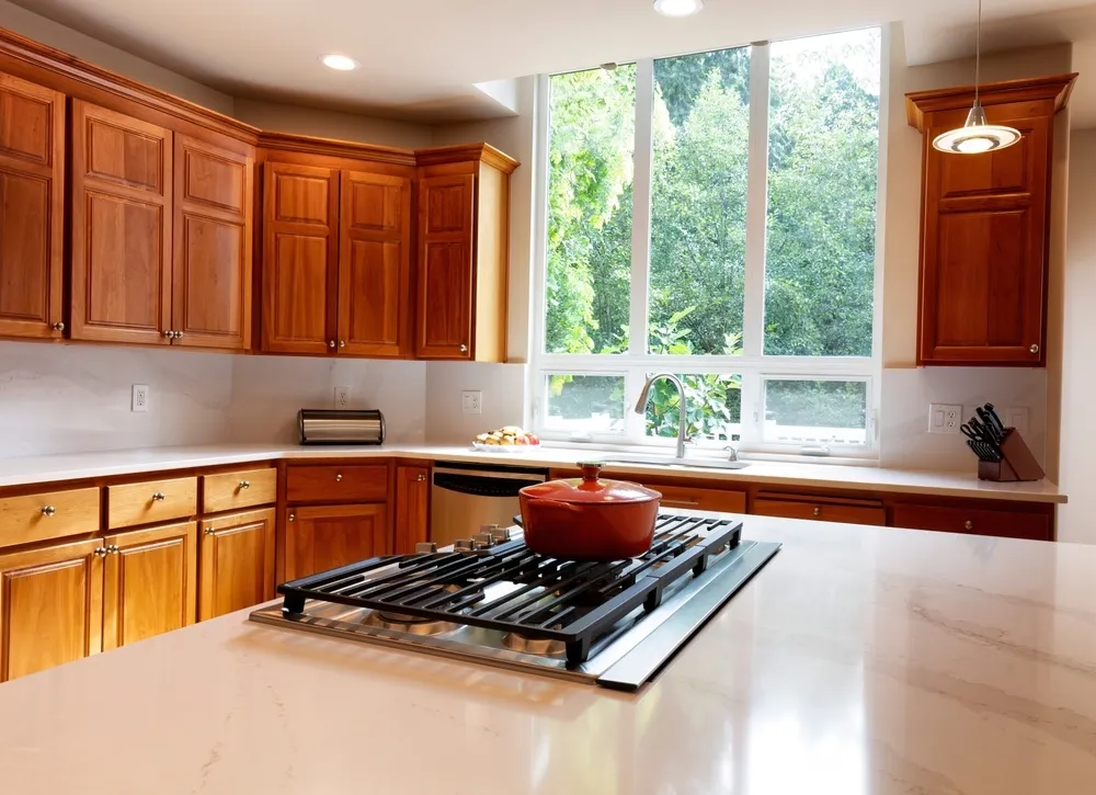 The Benefits of Refinishing Your Cabinets