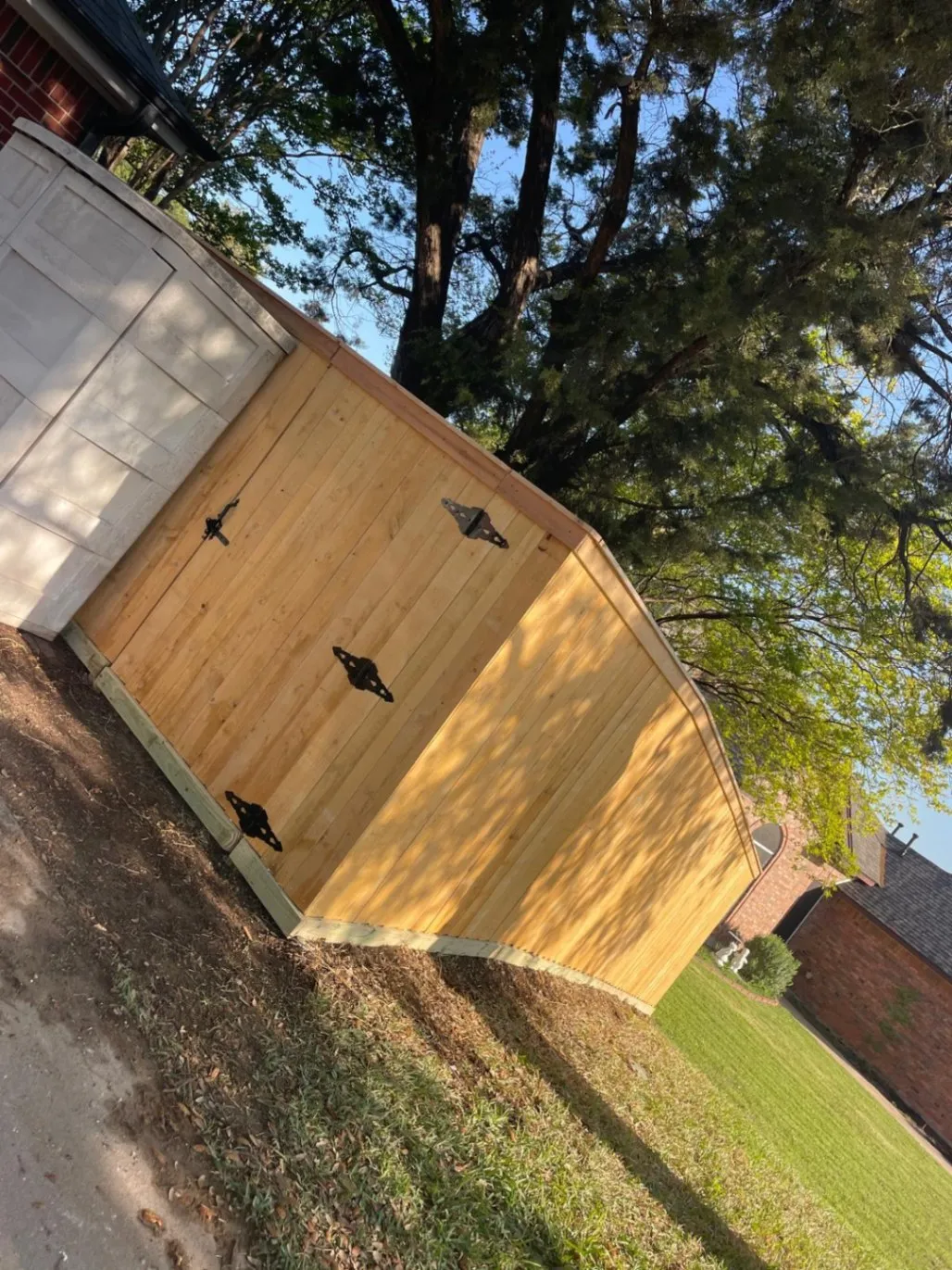 wood privacy fence