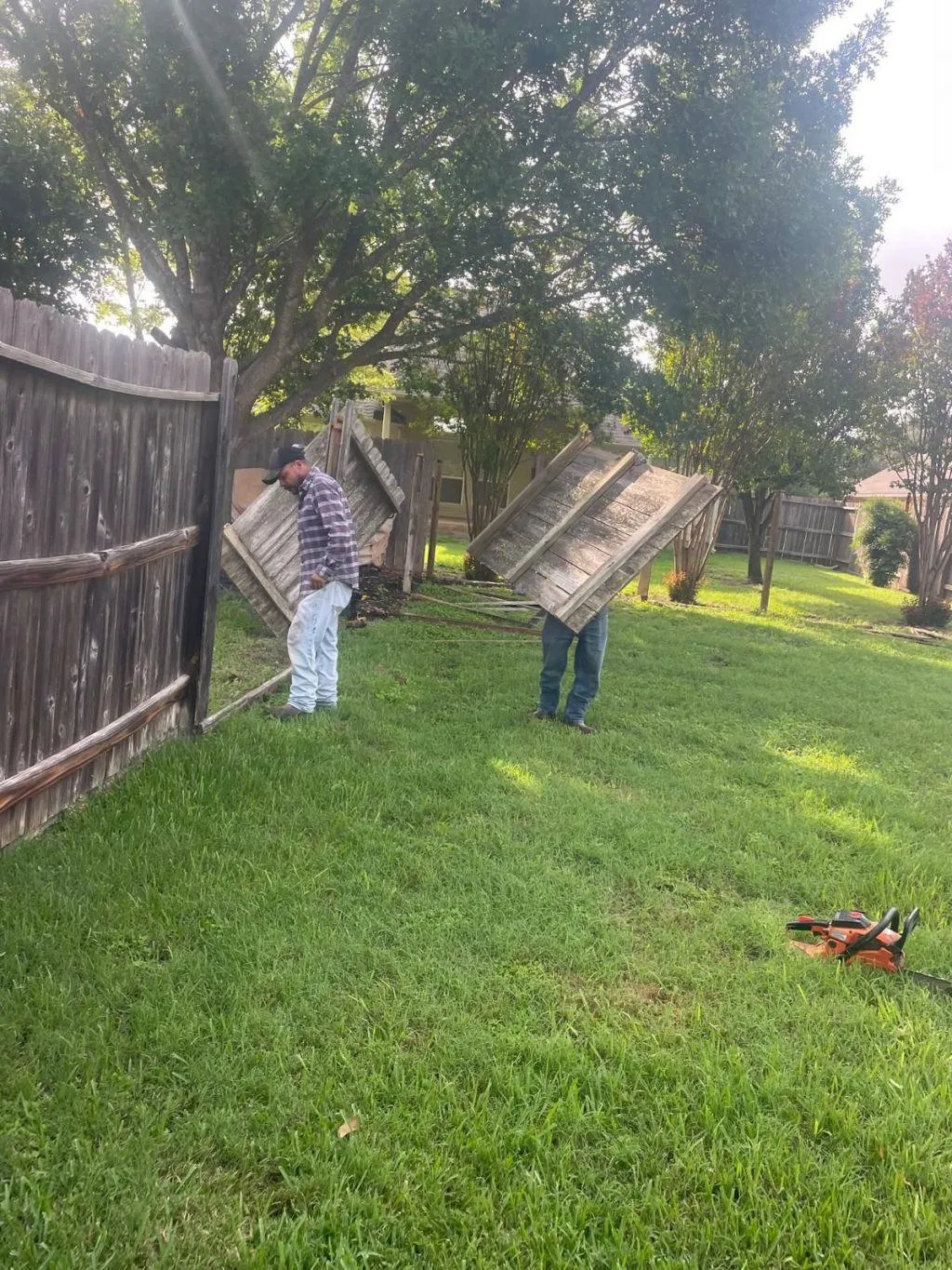 Broken fence? No problem, We Offer Fence Repair Near Temple, TX!