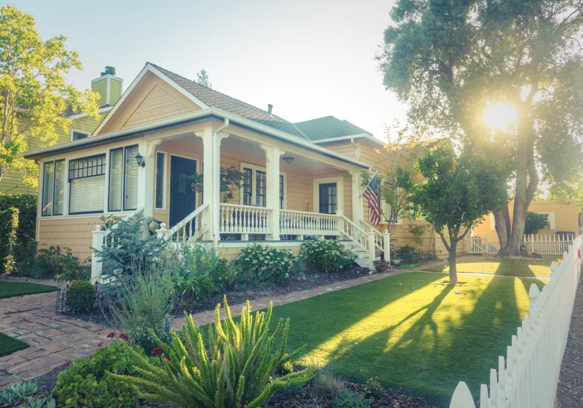 Hire Our Trusted Landscape Designers Near Killeen, TX. We focus on simplicity, beauty, and practicality.