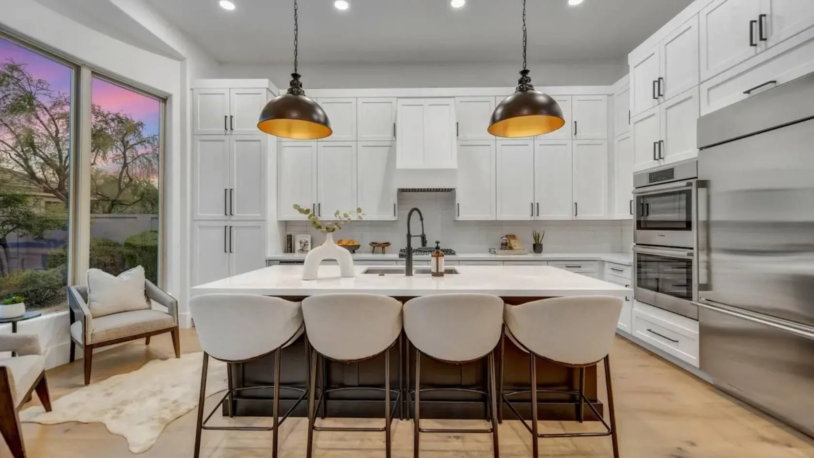 Custom Cabinets & Doors in Scottsdale, AZ: Built for Beauty and Life