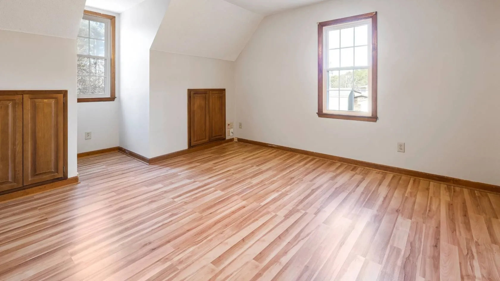 LVP & Engineered Wood Installation in Paradise Valley, AZ: The Foundation of Flawless Style