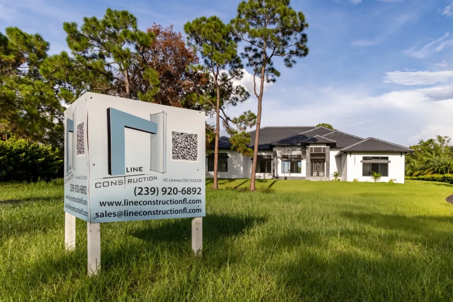 As recognized builders, Line Construction Inc. crafts custom homes that blend modern elegance with South Florida’s stringent building codes.