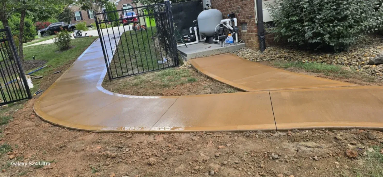Why Homeowners Choose Erick’s Construction & Hardscaping Services: Experience, Quality, and Commitment