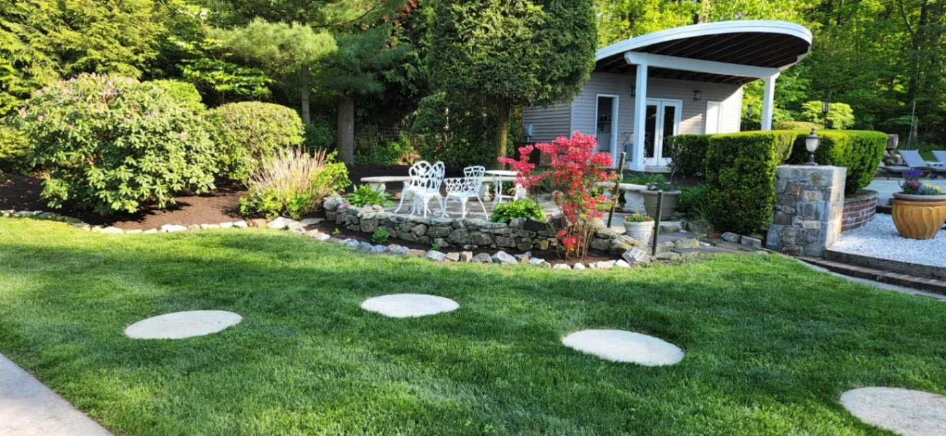 Weed Control | Lawn Care Services in Ridgefield, CT