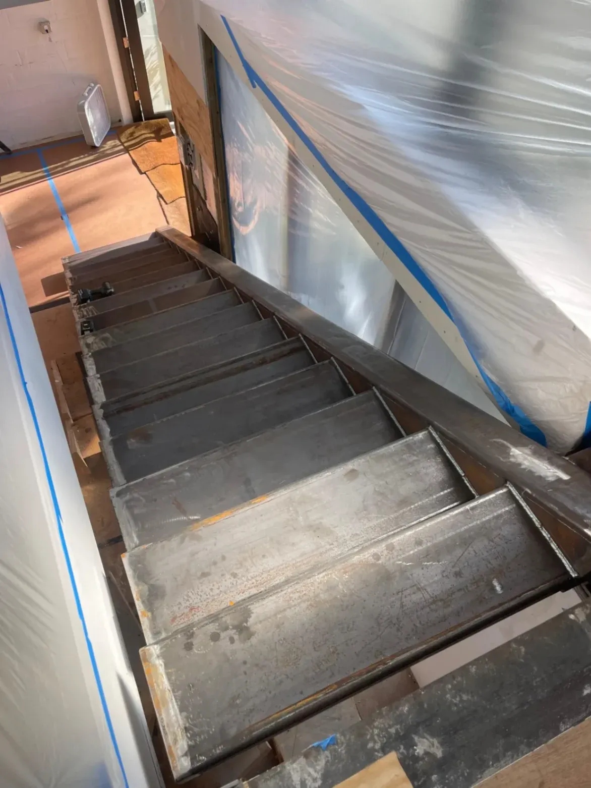 Abel Welding Services offers custom metal fabrication in Coral Springs: Commercial steel stairs, steps, ship ladders, and strict ADA-compliant safety handrails.
