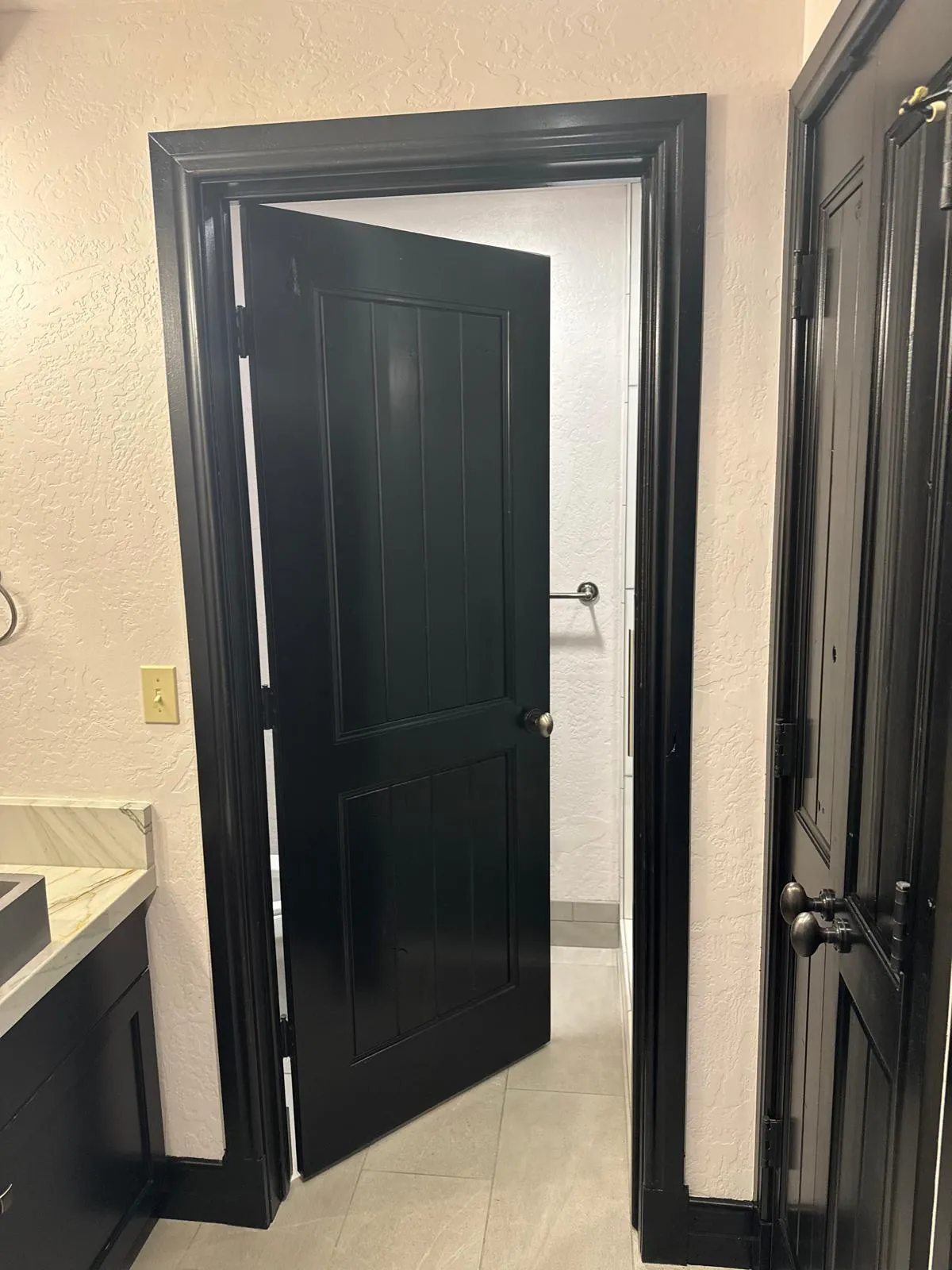 Breathe Modern Glamour Into Your Kitchen With Professional Cabinet Painting Services.