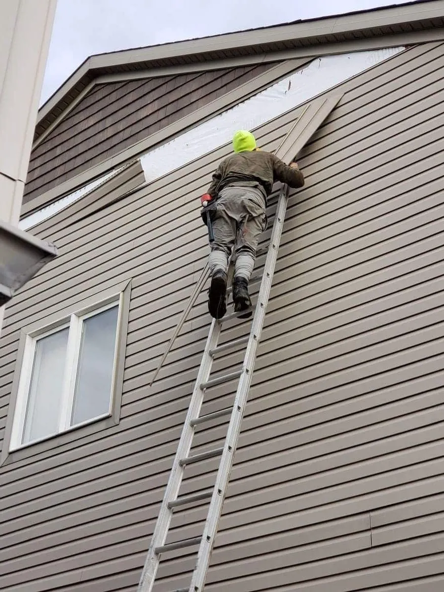 Siding Replacement Done Right | Wood, Vinyl & Aluminum