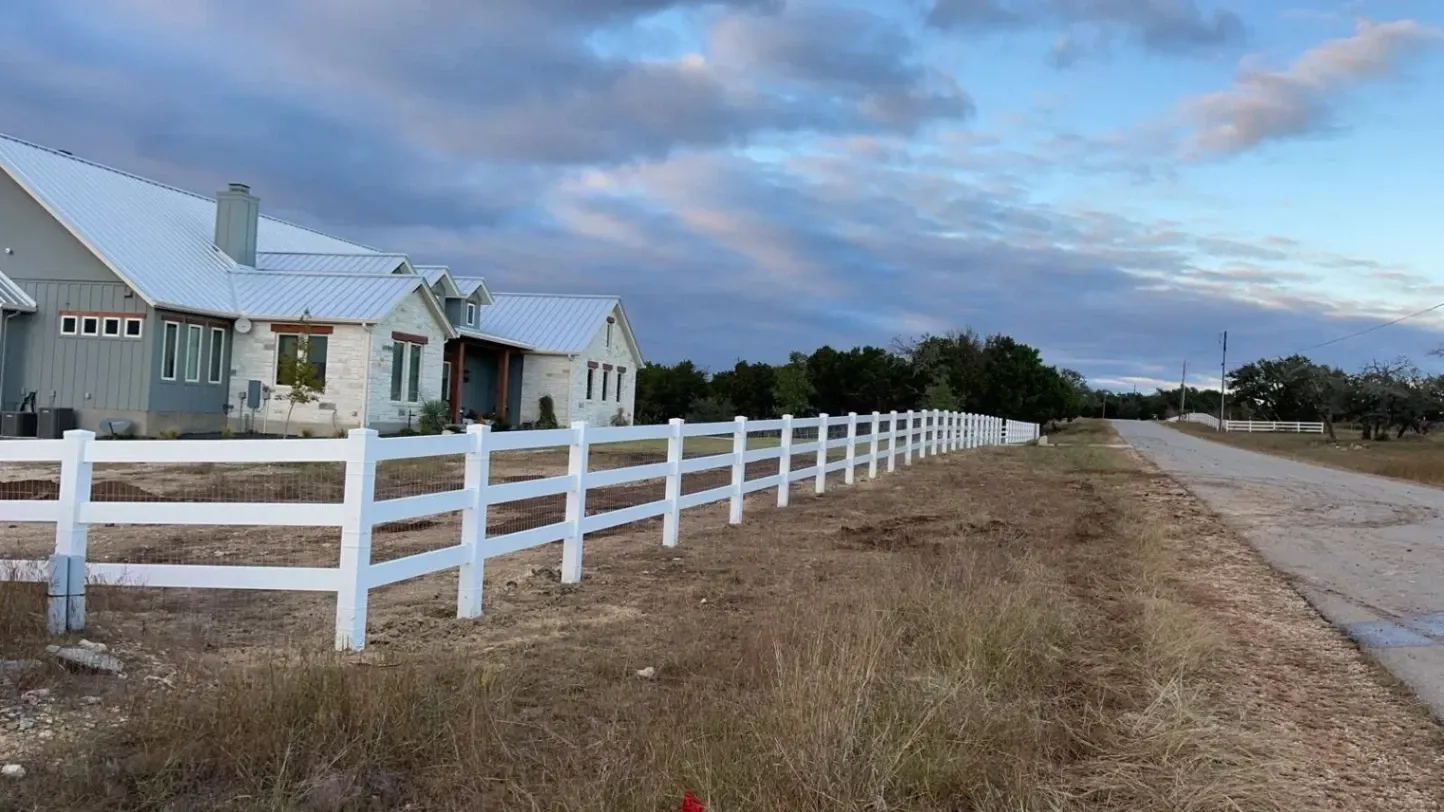 Get Our 3-Rail Fence with Wire Mesh for Your Ranch in Canyon Lake, TX
