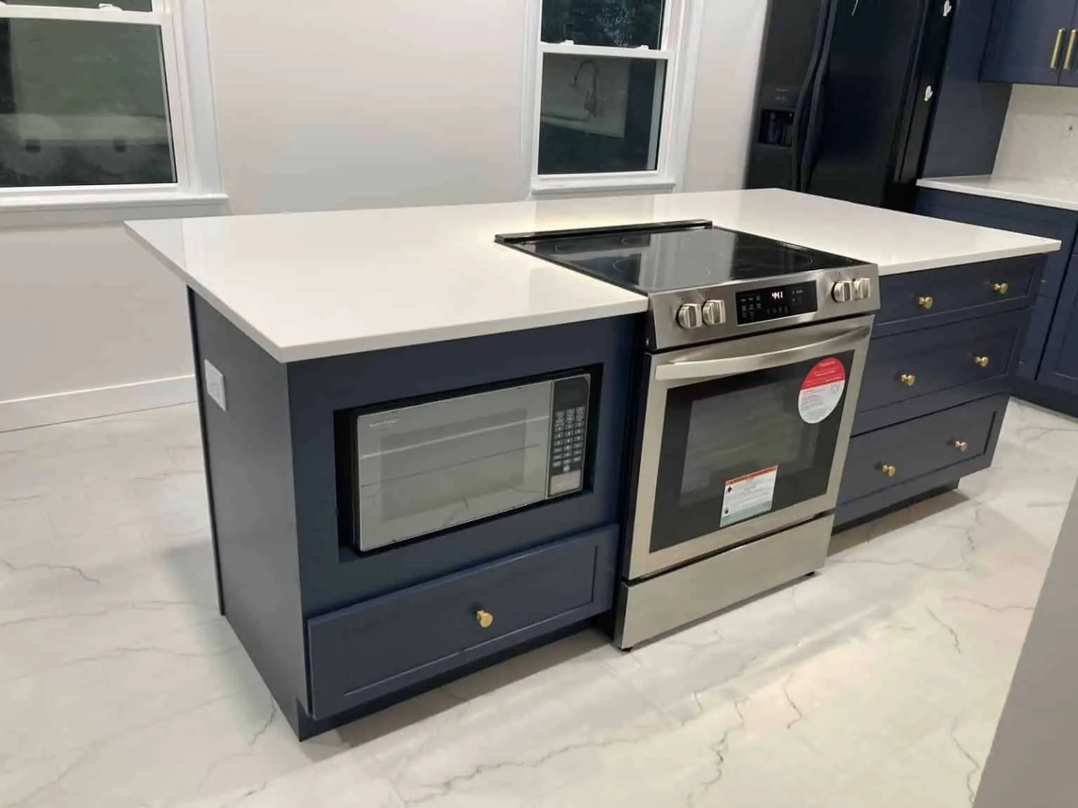 Experience sophistication with our chic kitchen remodeling in Springfield, VA.