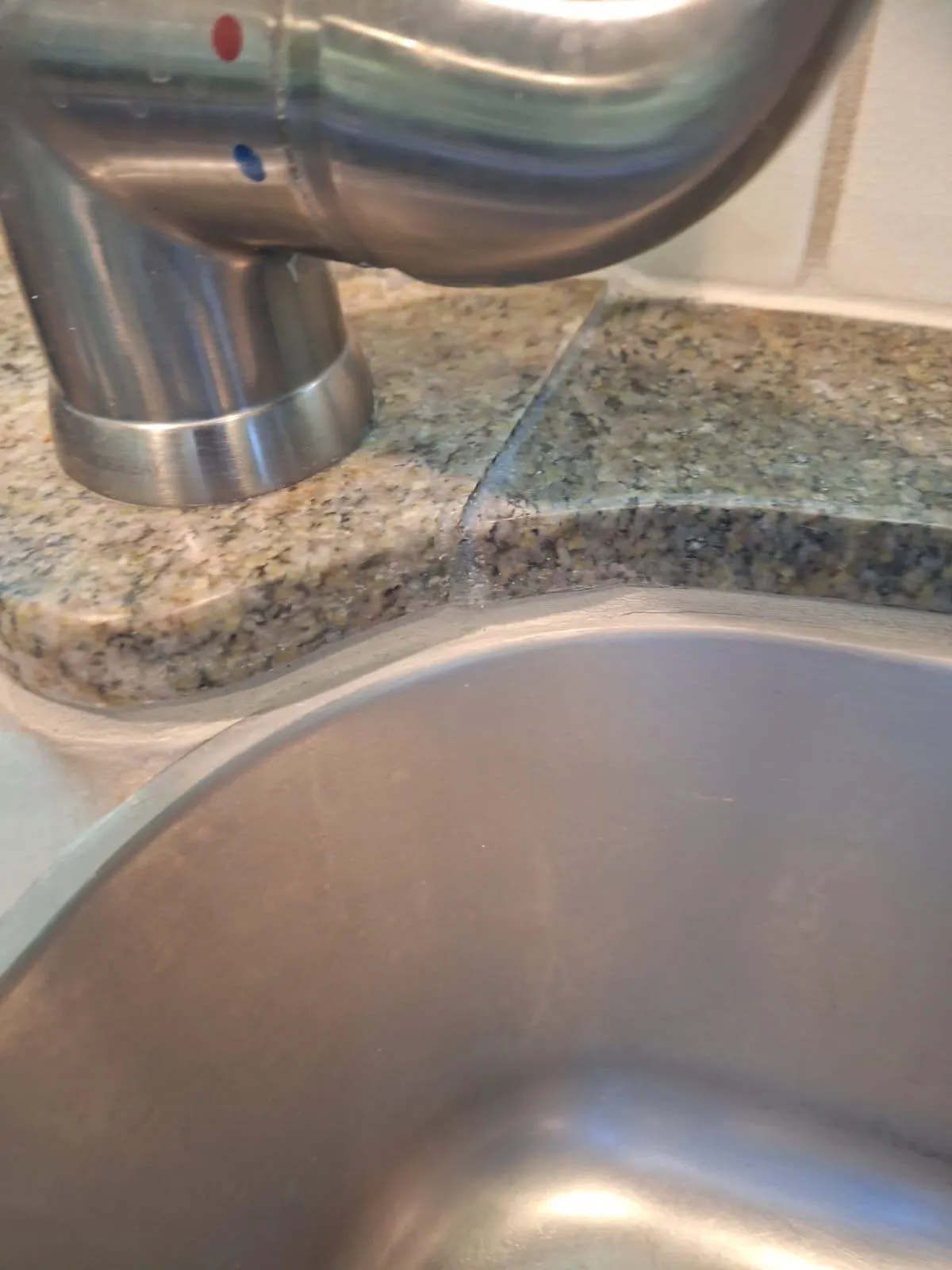 Limestone Installation background