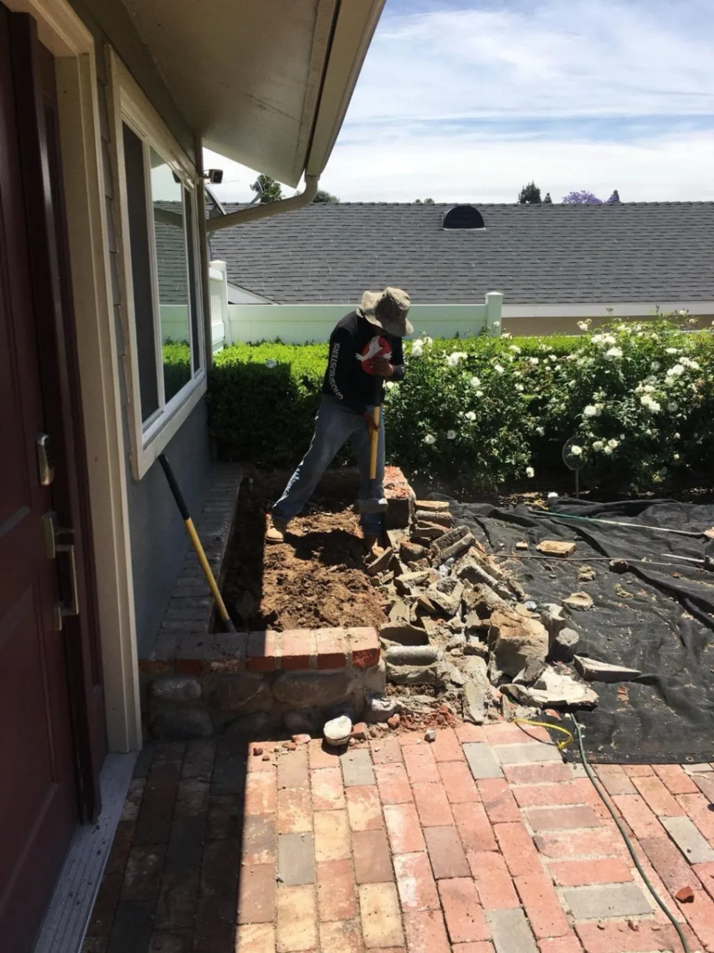 J Sanchez Hauling and clean up