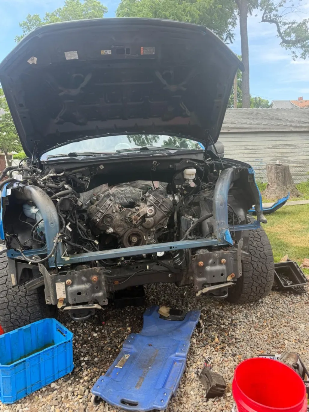 Reliable Mobile Mechanic Services at Your Doorstep detail